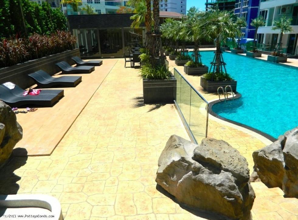 The Cliff Residence Condo Pattaya Bagian luar foto